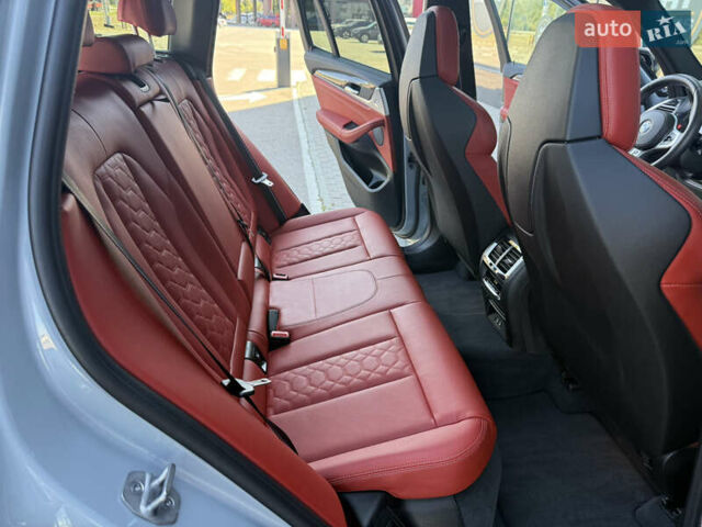 Серый БМВ X3 M, объемом двигателя 2.99 л и пробегом 26 тыс. км за 80000 $, фото 50 на Automoto.ua