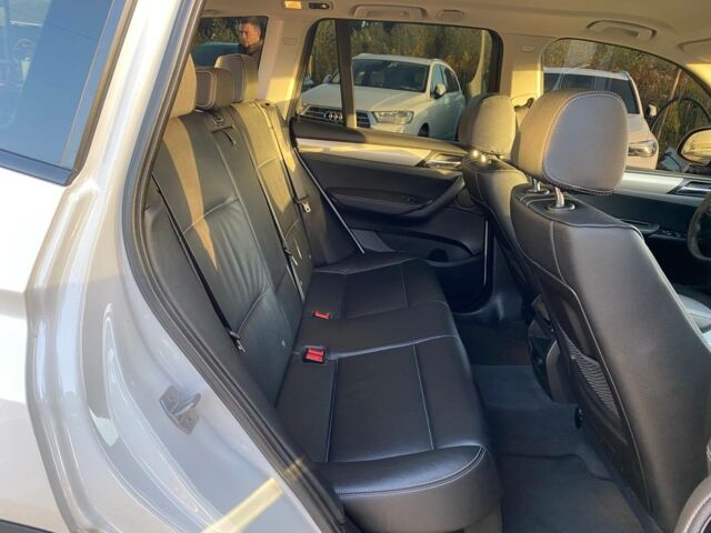 Білий БМВ Х3, об'ємом двигуна 2 л та пробігом 230 тис. км за 25900 $, фото 26 на Automoto.ua