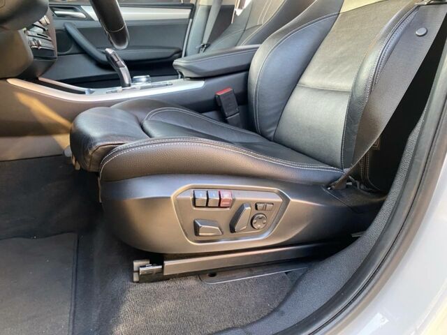 Білий БМВ Х3, об'ємом двигуна 2 л та пробігом 230 тис. км за 25900 $, фото 22 на Automoto.ua