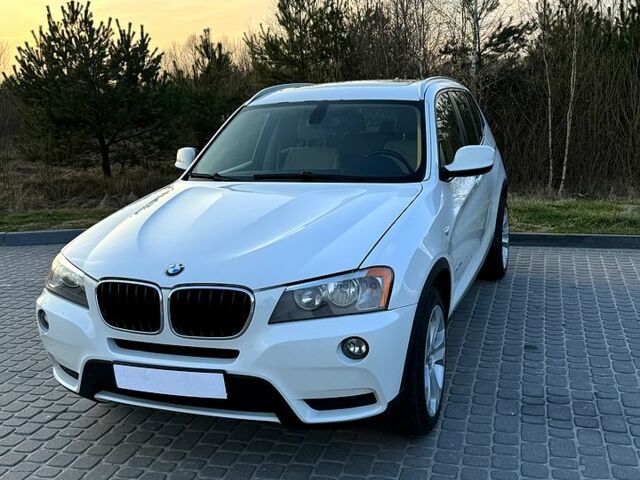 Білий БМВ Х3, об'ємом двигуна 30 л та пробігом 240 тис. км за 11000 $, фото 2 на Automoto.ua