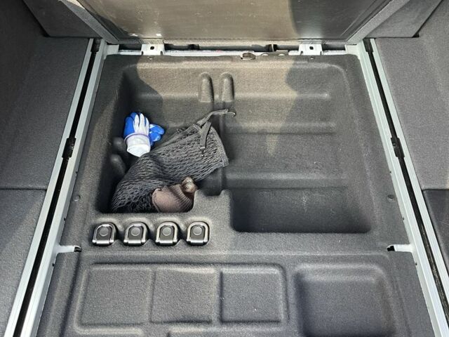 Белый БМВ Х3, объемом двигателя 2 л и пробегом 193 тыс. км за 18500 $, фото 12 на Automoto.ua