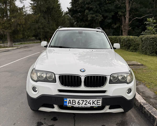 Белый БМВ Х3, объемом двигателя 2 л и пробегом 284 тыс. км за 9500 $, фото 7 на Automoto.ua