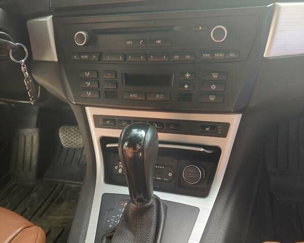 Белый БМВ Х3, объемом двигателя 2 л и пробегом 297 тыс. км за 11300 $, фото 6 на Automoto.ua