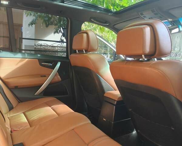 Белый БМВ Х3, объемом двигателя 2 л и пробегом 297 тыс. км за 11300 $, фото 7 на Automoto.ua