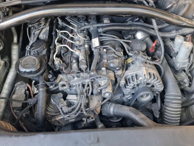 Белый БМВ Х3, объемом двигателя 2 л и пробегом 297 тыс. км за 11300 $, фото 4 на Automoto.ua