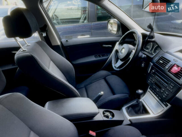 Білий БМВ Х3, об'ємом двигуна 2 л та пробігом 319 тис. км за 11000 $, фото 10 на Automoto.ua
