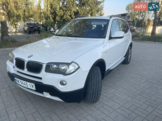 Белый БМВ Х3, объемом двигателя 2 л и пробегом 319 тыс. км за 11000 $, фото 3 на Automoto.ua