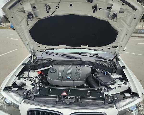Білий БМВ Х3, об'ємом двигуна 2 л та пробігом 284 тис. км за 15800 $, фото 23 на Automoto.ua
