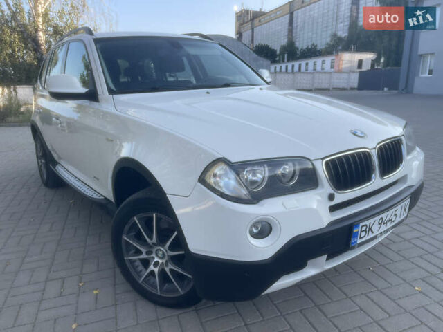 Белый БМВ Х3, объемом двигателя 2 л и пробегом 319 тыс. км за 11000 $, фото 1 на Automoto.ua