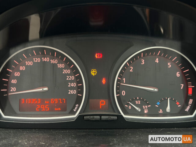 Білий БМВ Х3, об'ємом двигуна 3 л та пробігом 315 тис. км за 10700 $, фото 18 на Automoto.ua