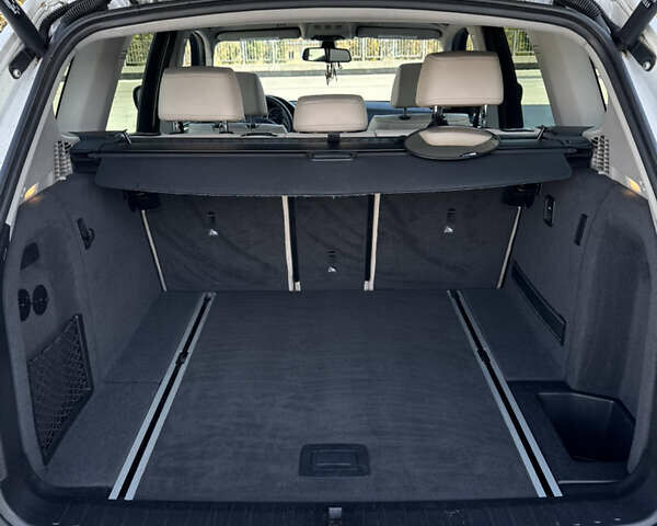 БМВ Х3 2011 у Києві на Automoto.ua Білий БМВ Х3, об'ємом двигуна 3 л та пробігом 119 тис. км за 15500 $, фото 31 на Automoto.ua