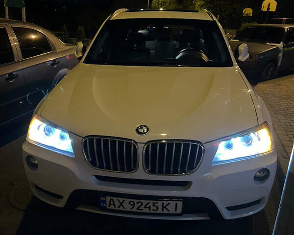 Белый БМВ Х3, объемом двигателя 3 л и пробегом 132 тыс. км за 14700 $, фото 5 на Automoto.ua
