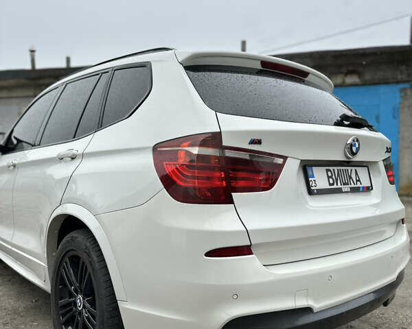 Білий БМВ Х3, об'ємом двигуна 2 л та пробігом 205 тис. км за 17500 $, фото 6 на Automoto.ua