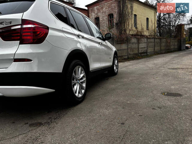 Белый БМВ Х3, объемом двигателя 3 л и пробегом 140 тыс. км за 13500 $, фото 11 на Automoto.ua