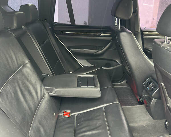Білий БМВ Х3, об'ємом двигуна 2 л та пробігом 205 тис. км за 17500 $, фото 39 на Automoto.ua