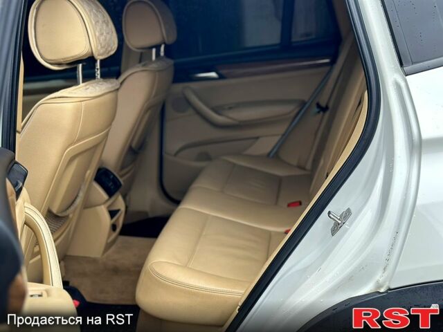 Белый БМВ Х3, объемом двигателя 3 л и пробегом 0 тыс. км за 15000 $, фото 12 на Automoto.ua