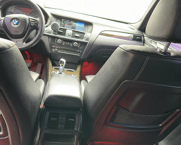 Білий БМВ Х3, об'ємом двигуна 2 л та пробігом 205 тис. км за 17500 $, фото 29 на Automoto.ua