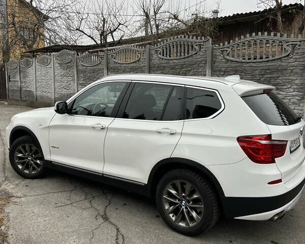 Белый БМВ Х3, объемом двигателя 3 л и пробегом 132 тыс. км за 14700 $, фото 4 на Automoto.ua