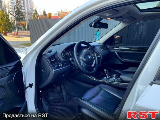 Білий БМВ Х3, об'ємом двигуна 3 л та пробігом 240 тис. км за 14000 $, фото 12 на Automoto.ua