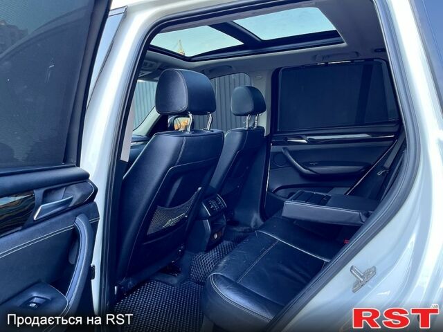 Білий БМВ Х3, об'ємом двигуна 3 л та пробігом 240 тис. км за 14000 $, фото 11 на Automoto.ua