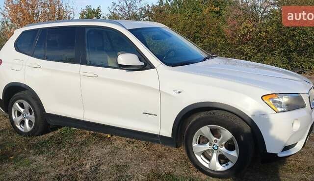 БМВ Х3 2011 в Днепре (Днепропетровске) на Automoto.ua Белый БМВ Х3, объемом двигателя 3 л и пробегом 167 тыс. км за 12500 $, фото 8 на Automoto.ua
