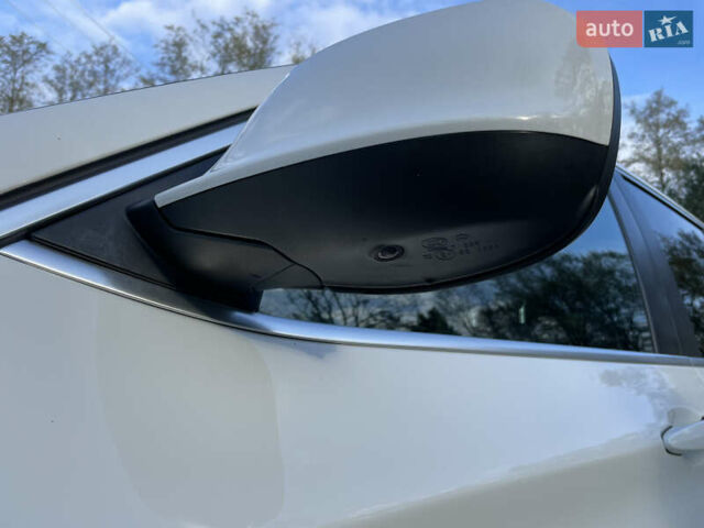 Білий БМВ Х3, об'ємом двигуна 2 л та пробігом 177 тис. км за 13700 $, фото 17 на Automoto.ua