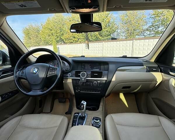 Белый БМВ Х3, объемом двигателя 2 л и пробегом 275 тыс. км за 12500 $, фото 25 на Automoto.ua