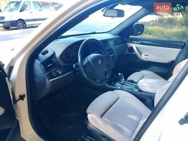 Белый БМВ Х3, объемом двигателя 2 л и пробегом 258 тыс. км за 11999 $, фото 3 на Automoto.ua