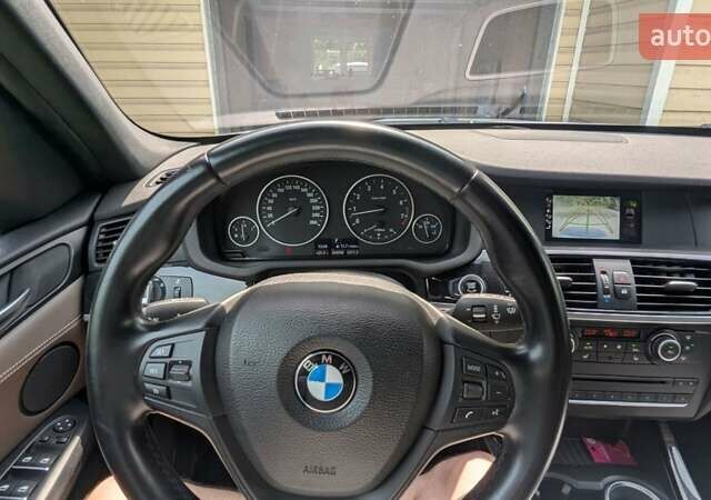 Белый БМВ Х3, объемом двигателя 3 л и пробегом 264 тыс. км за 14000 $, фото 4 на Automoto.ua