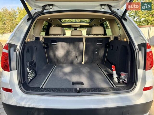 Белый БМВ Х3, объемом двигателя 2 л и пробегом 275 тыс. км за 12500 $, фото 31 на Automoto.ua