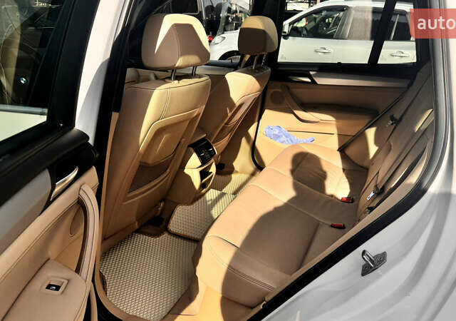 Білий БМВ Х3, об'ємом двигуна 2 л та пробігом 229 тис. км за 14500 $, фото 10 на Automoto.ua