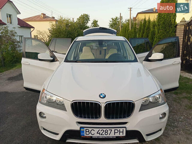 Білий БМВ Х3, об'ємом двигуна 2 л та пробігом 294 тис. км за 10500 $, фото 10 на Automoto.ua