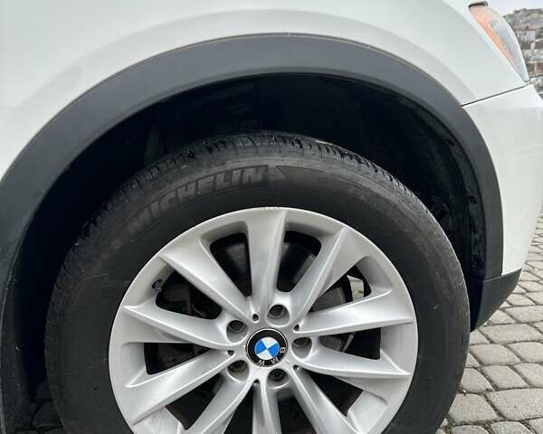 Білий БМВ Х3, об'ємом двигуна 2 л та пробігом 100 тис. км за 14500 $, фото 9 на Automoto.ua