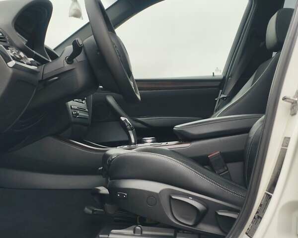 Белый БМВ Х3, объемом двигателя 2 л и пробегом 199 тыс. км за 17200 $, фото 14 на Automoto.ua