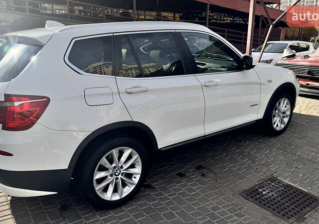 Білий БМВ Х3, об'ємом двигуна 2 л та пробігом 229 тис. км за 14500 $, фото 3 на Automoto.ua