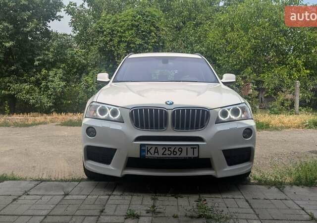 Белый БМВ Х3, объемом двигателя 3 л и пробегом 264 тыс. км за 14000 $, фото 8 на Automoto.ua