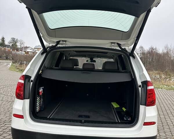 Білий БМВ Х3, об'ємом двигуна 2 л та пробігом 100 тис. км за 14500 $, фото 11 на Automoto.ua