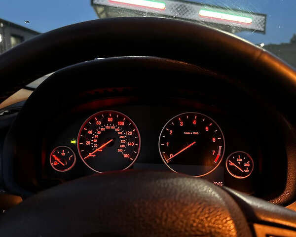 Белый БМВ Х3, объемом двигателя 2 л и пробегом 290 тыс. км за 10500 $, фото 16 на Automoto.ua