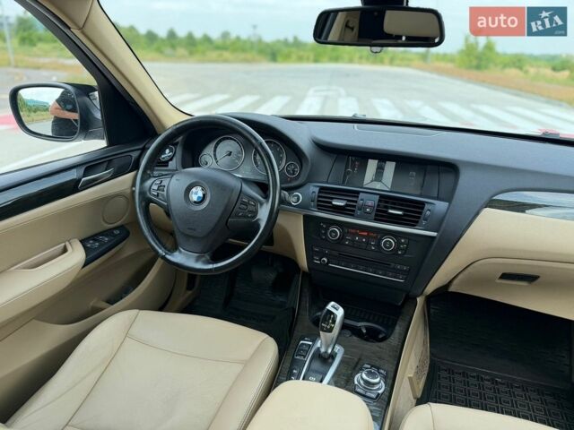 Білий БМВ Х3, об'ємом двигуна 2 л та пробігом 210 тис. км за 13500 $, фото 27 на Automoto.ua