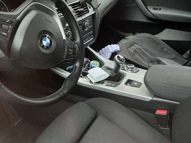 Белый БМВ Х3, объемом двигателя 2 л и пробегом 200 тыс. км за 15307 $, фото 3 на Automoto.ua