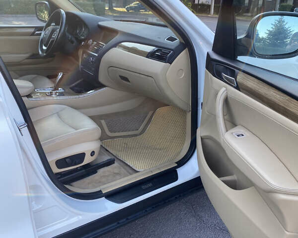 Белый БМВ Х3, объемом двигателя 2.98 л и пробегом 154 тыс. км за 15850 $, фото 9 на Automoto.ua