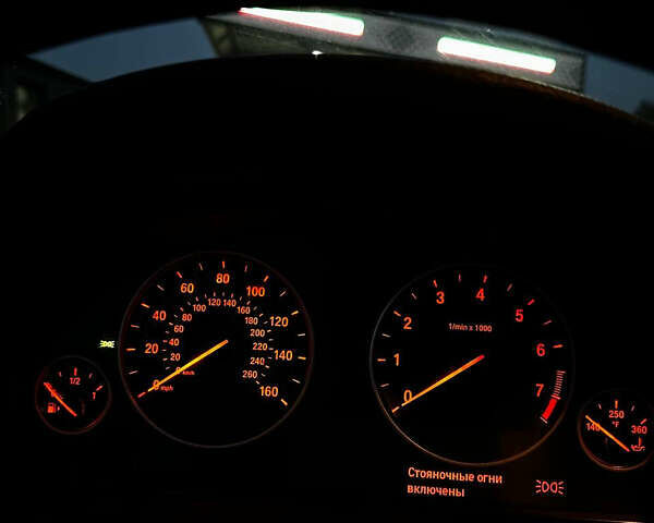 Белый БМВ Х3, объемом двигателя 2 л и пробегом 290 тыс. км за 10500 $, фото 15 на Automoto.ua