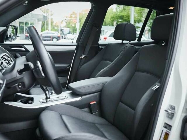Белый БМВ Х3, объемом двигателя 2 л и пробегом 235 тыс. км за 17000 $, фото 7 на Automoto.ua