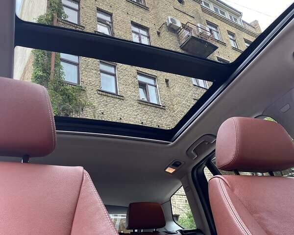 Белый БМВ Х3, объемом двигателя 3 л и пробегом 156 тыс. км за 17000 $, фото 26 на Automoto.ua