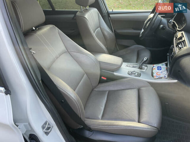 Білий БМВ Х3, об'ємом двигуна 2 л та пробігом 177 тис. км за 13700 $, фото 12 на Automoto.ua