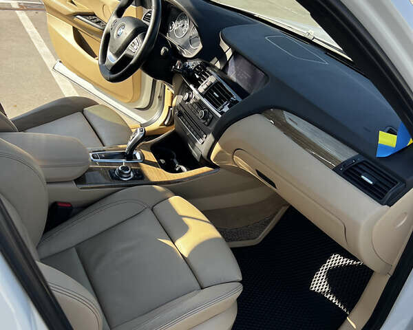 Белый БМВ Х3, объемом двигателя 3 л и пробегом 188 тыс. км за 12900 $, фото 33 на Automoto.ua