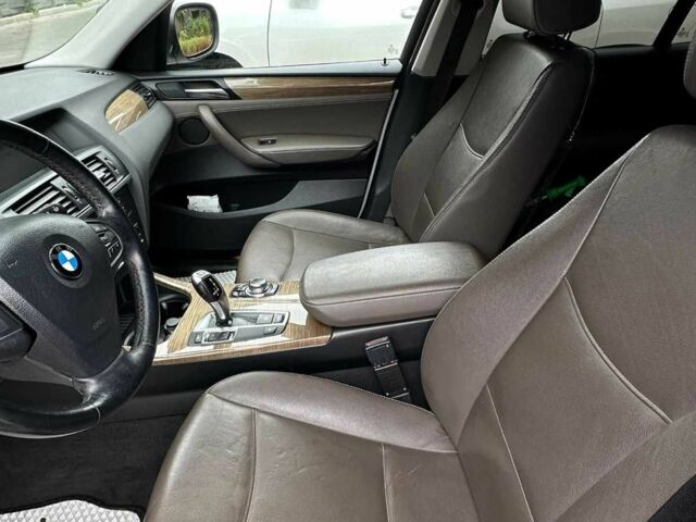 Белый БМВ Х3, объемом двигателя 2 л и пробегом 275 тыс. км за 13200 $, фото 8 на Automoto.ua