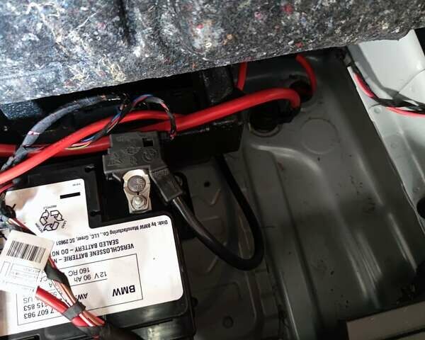 Белый БМВ Х3, объемом двигателя 2 л и пробегом 199 тыс. км за 17200 $, фото 60 на Automoto.ua