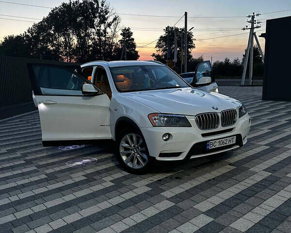 Белый БМВ Х3, объемом двигателя 2 л и пробегом 290 тыс. км за 10500 $, фото 9 на Automoto.ua