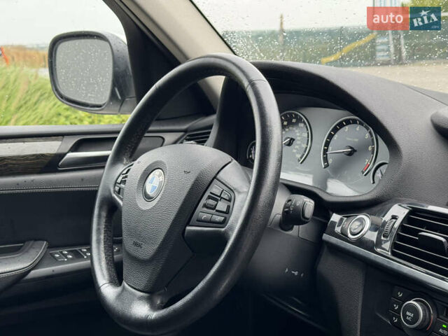 Белый БМВ Х3, объемом двигателя 2 л и пробегом 190 тыс. км за 11700 $, фото 30 на Automoto.ua